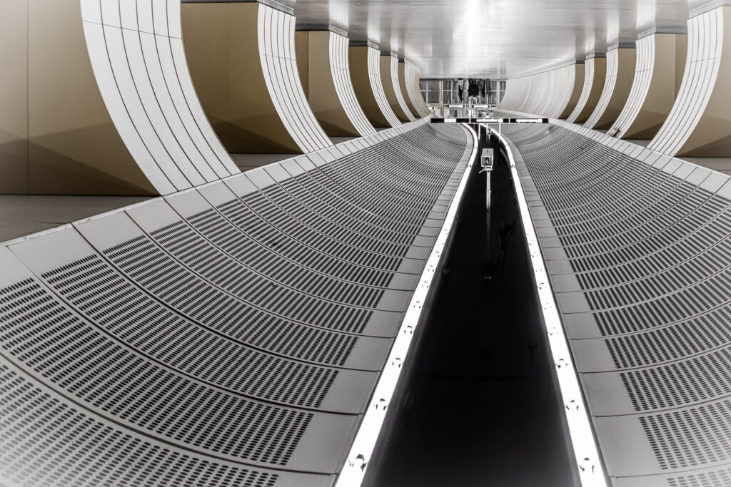 U-Bahnstation, Bild umgekehrt